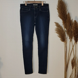 Levi's medium/dark wash size 29. Long.